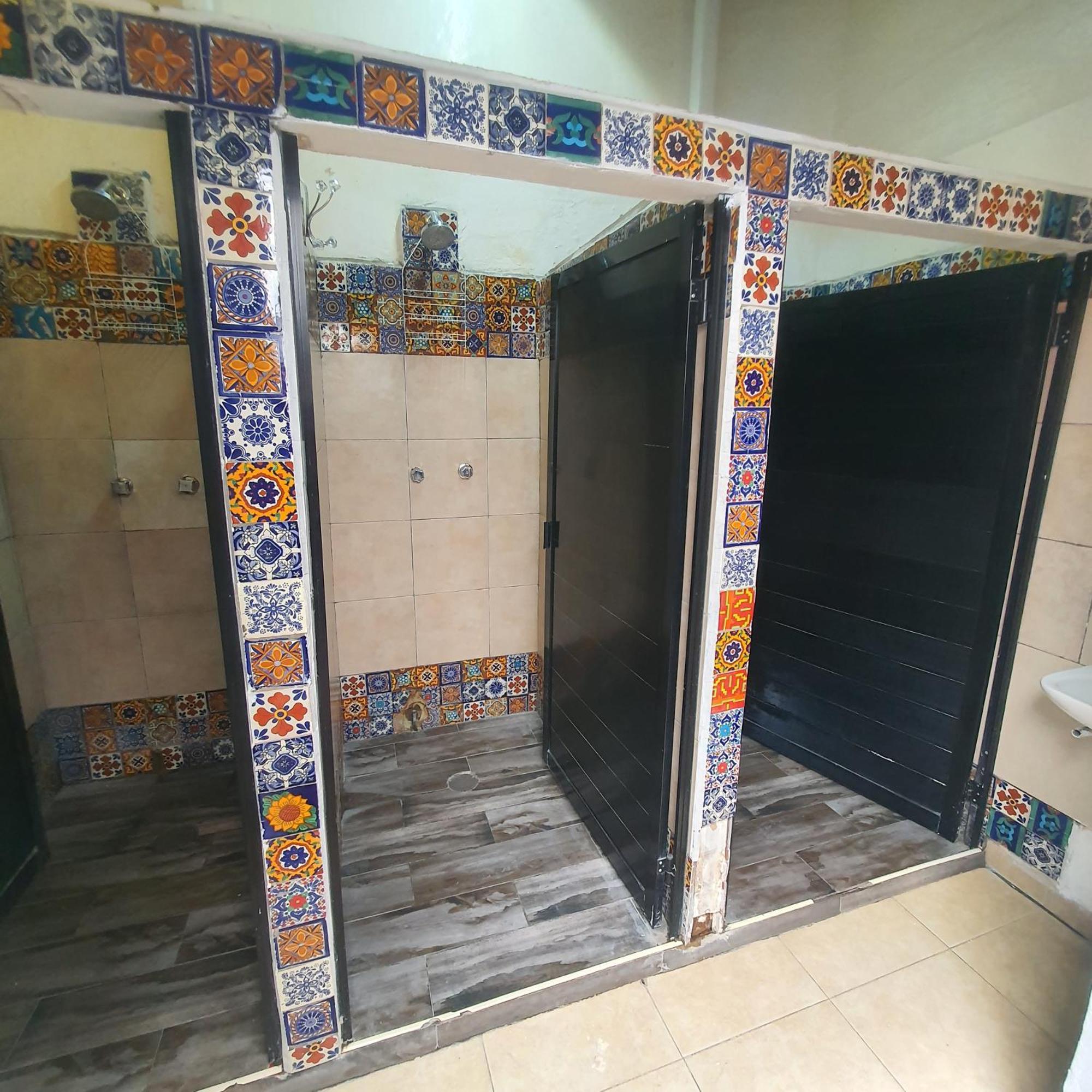 Sukha Hostel San Luis San Luis Potosí Szoba fotó